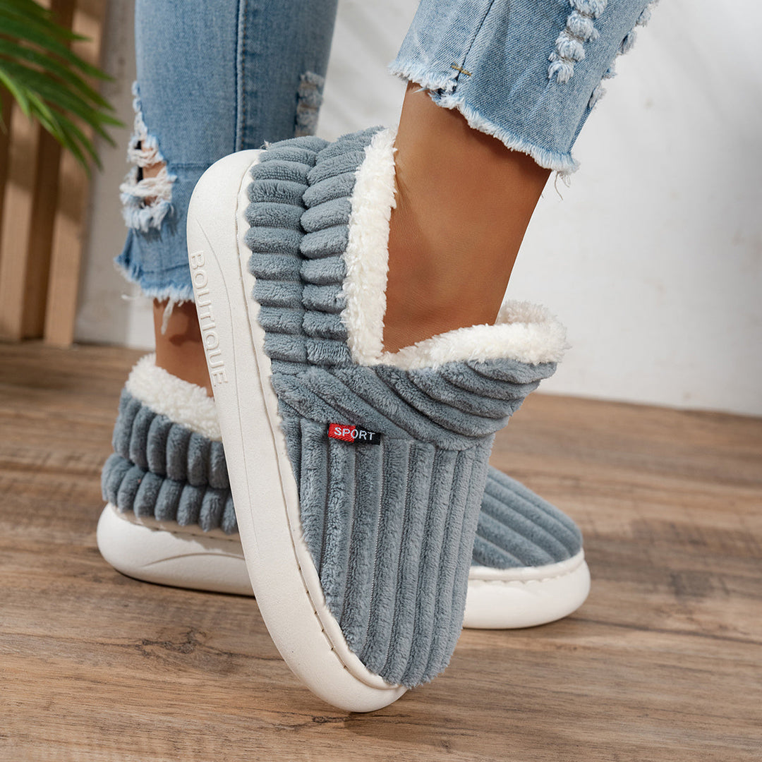 Alamodara | Cozy Winter Slippers