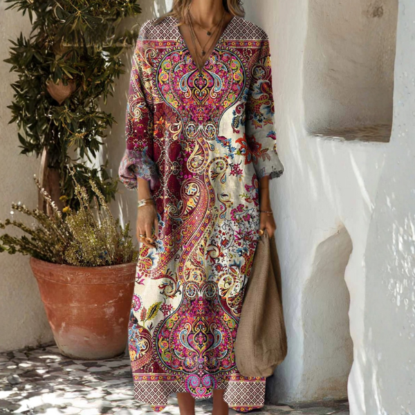 Lily - Chic Urban Dress