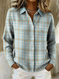 Tara – Checked Hoodie Blouse with Sand-Colored Accents