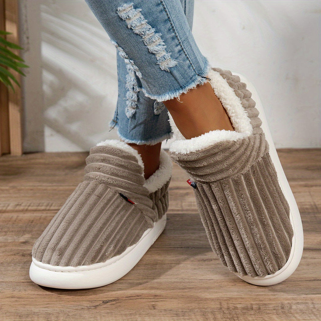 Alamodara | Cozy Winter Slippers