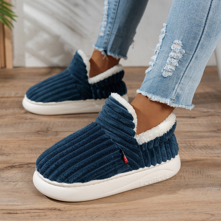 Alamodara | Cozy Winter Slippers